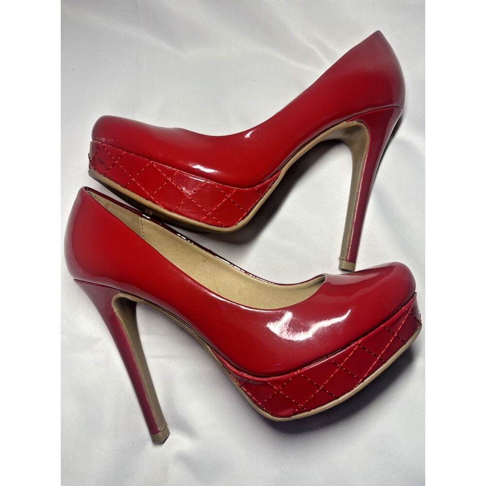CHINESE LAUNDRY HEELS 6 M Platforms Pumps Vibrant Glossy Red